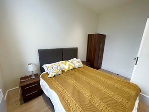 Photo 27- click for photo gallery